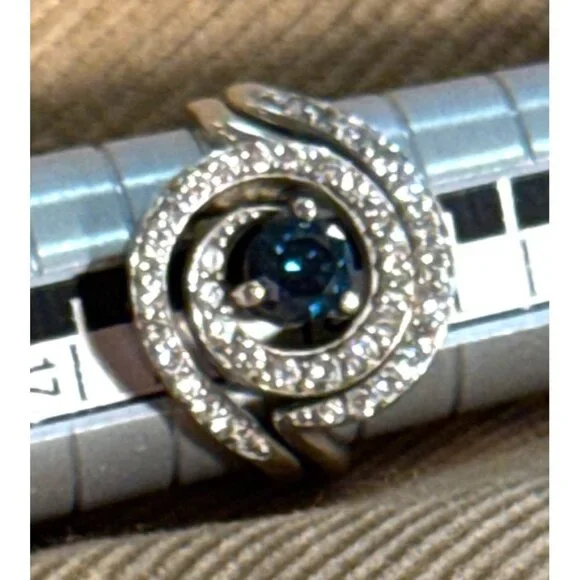 Na Hoku 14K Gold Fancy Blue Diamond Halo Engagement Ring & Wedding Band Set - Picture 15 of 15
